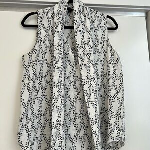 Ann Taylor Women's Black and White Sleeveless Top with Tie Front